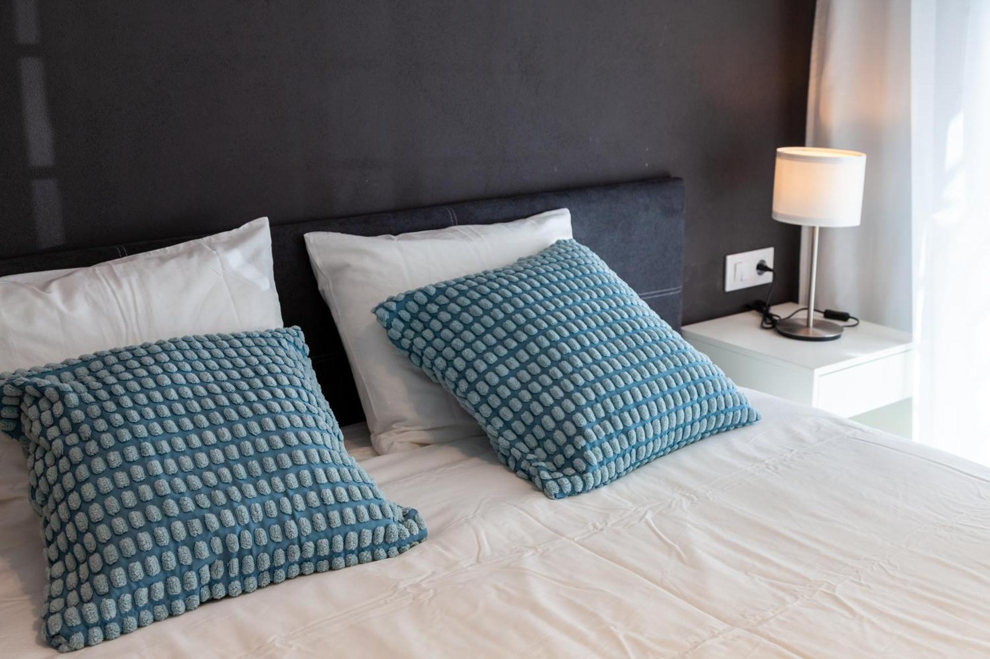 Mediterraneo Stay Valence Extérieur photo