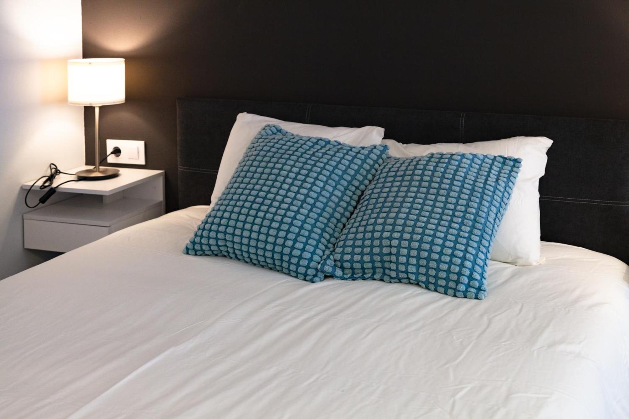 Mediterraneo Stay Valence Extérieur photo
